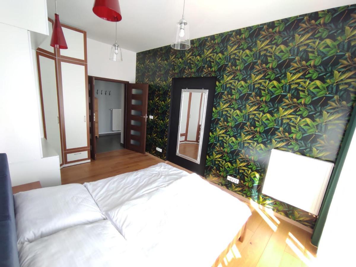 Apartament Przy Galerii Forum Gliwice Witkiewicza Exterior foto